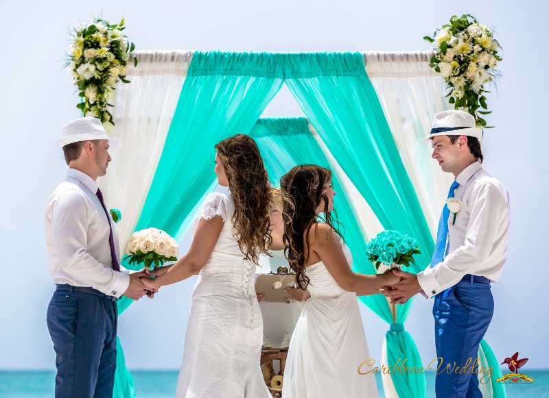 http://caribbean-wedding.ru/wp-content/gallery/morskaya-svadba/svadba-v-dominicane-19.jpg