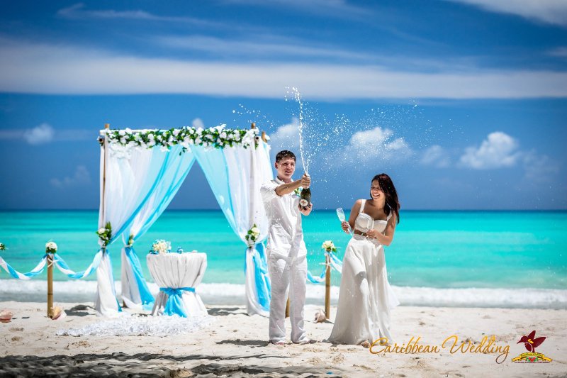 http://caribbean-wedding.ru/wp-content/gallery/svadba-na-ostrove-saona_1/svadba-na-ostrove-saona-52.jpg