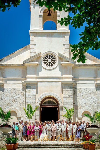 http://caribbean-wedding.ru/wp-content/gallery/svadba-v-cerkvi-v-dominikanskoy-respublike-monika/vadba-v-cerkvi-v-dominikanskoy-respublike-19.jpg