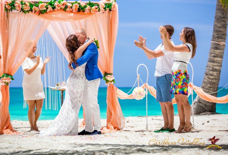 http://caribbean-wedding.ru/wp-content/gallery/svadba-v-dominicane/svadba-v-dominicane-26.jpg