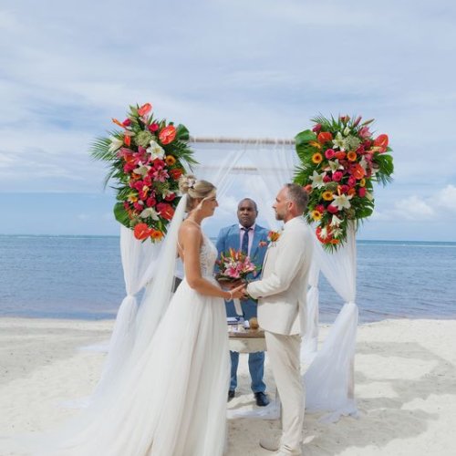 punta-cana-beach-wedding-13