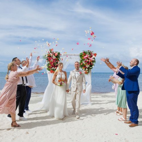 punta-cana-beach-wedding-28