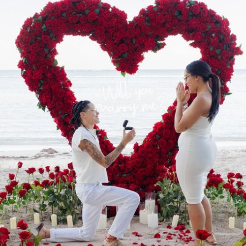 punta-cana-lesbian-engagement-8