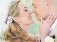 Elopement свадьба в Пунта-Кана с белой бамбуковой аркой