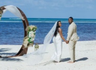 <h1>Свадьба на пляже в формате Elopement в Пунта-Кане</h1>